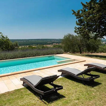 Trullo Badessa Villa *